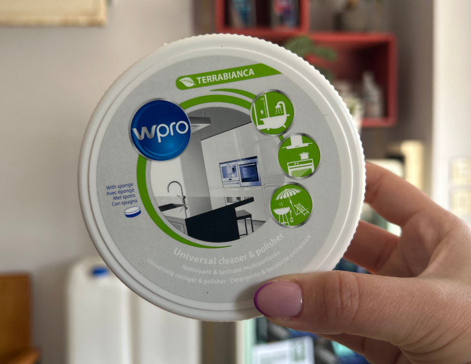 Quali sono i migliori prodotti per la pulizia degli elettrodomestici? Scopri i  kit professionali Wpro